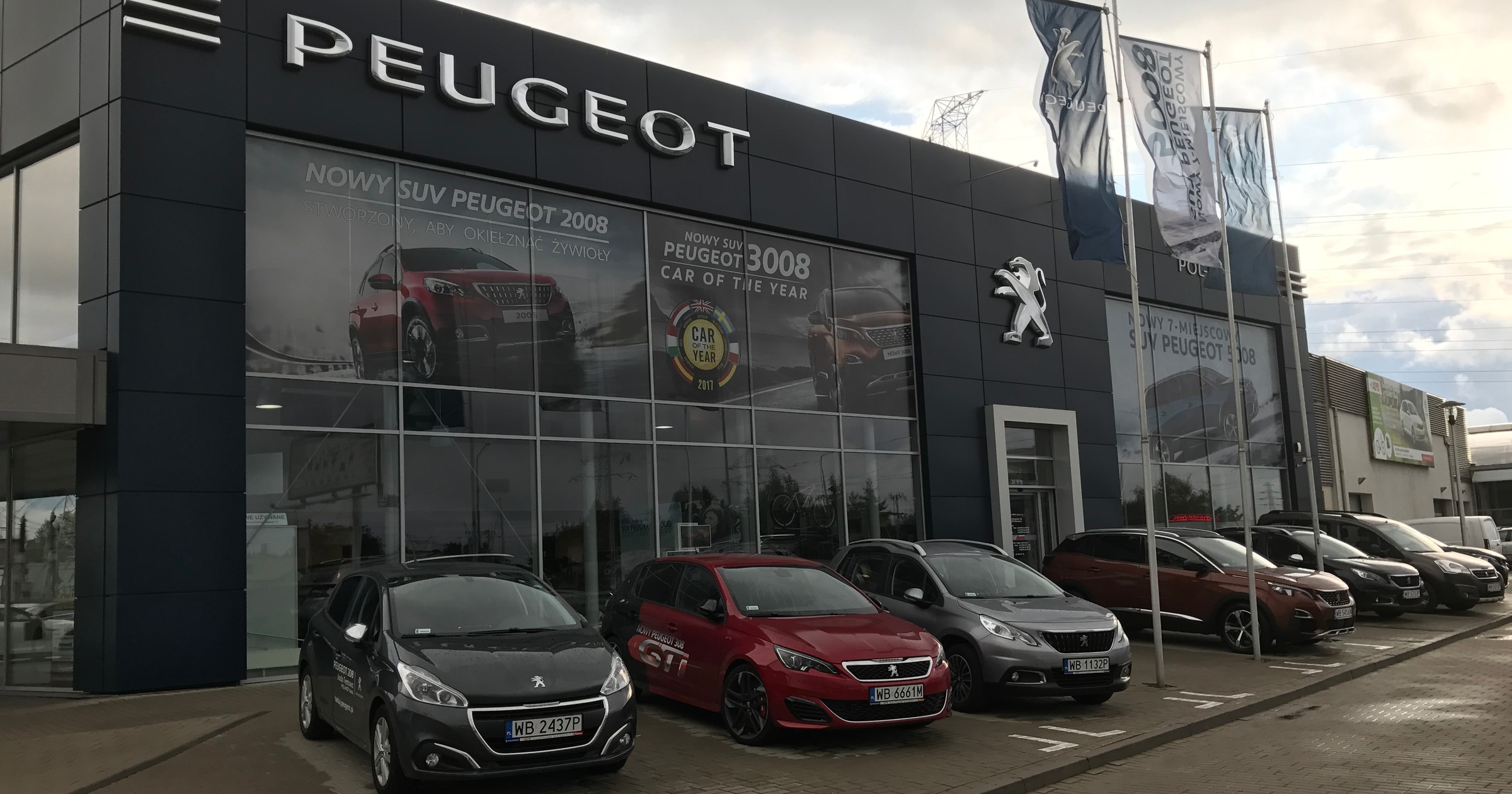 zdjecie Peugeot Pol Mot Auto