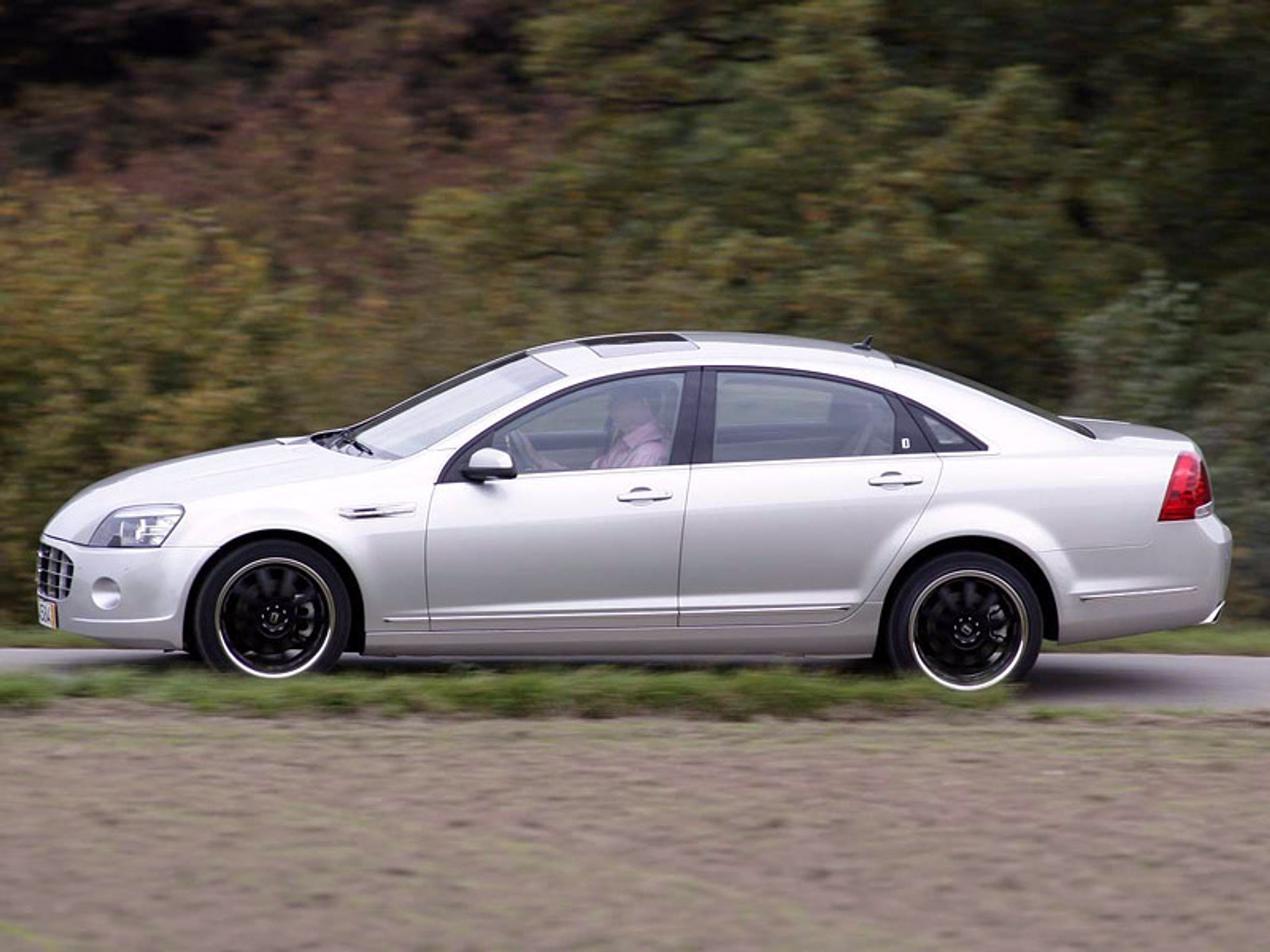 Bitter Vero: Holden z niemieckim rodowodem