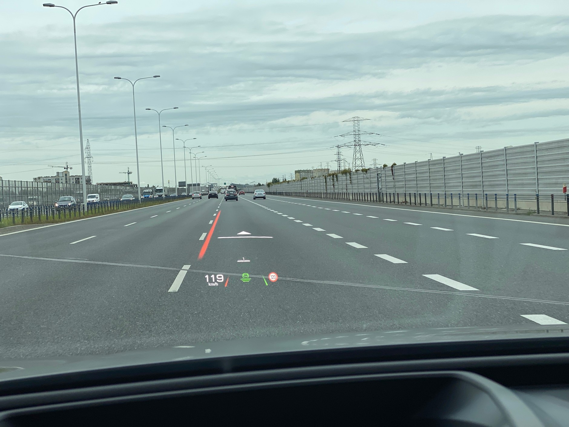 Audi Q4 e-tron 40 (2021)