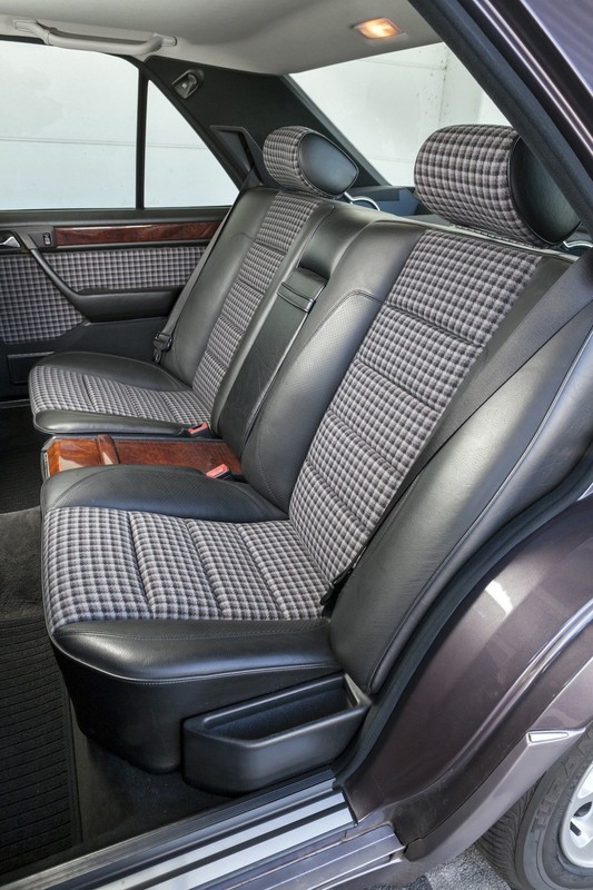 Mercedes 500 E
