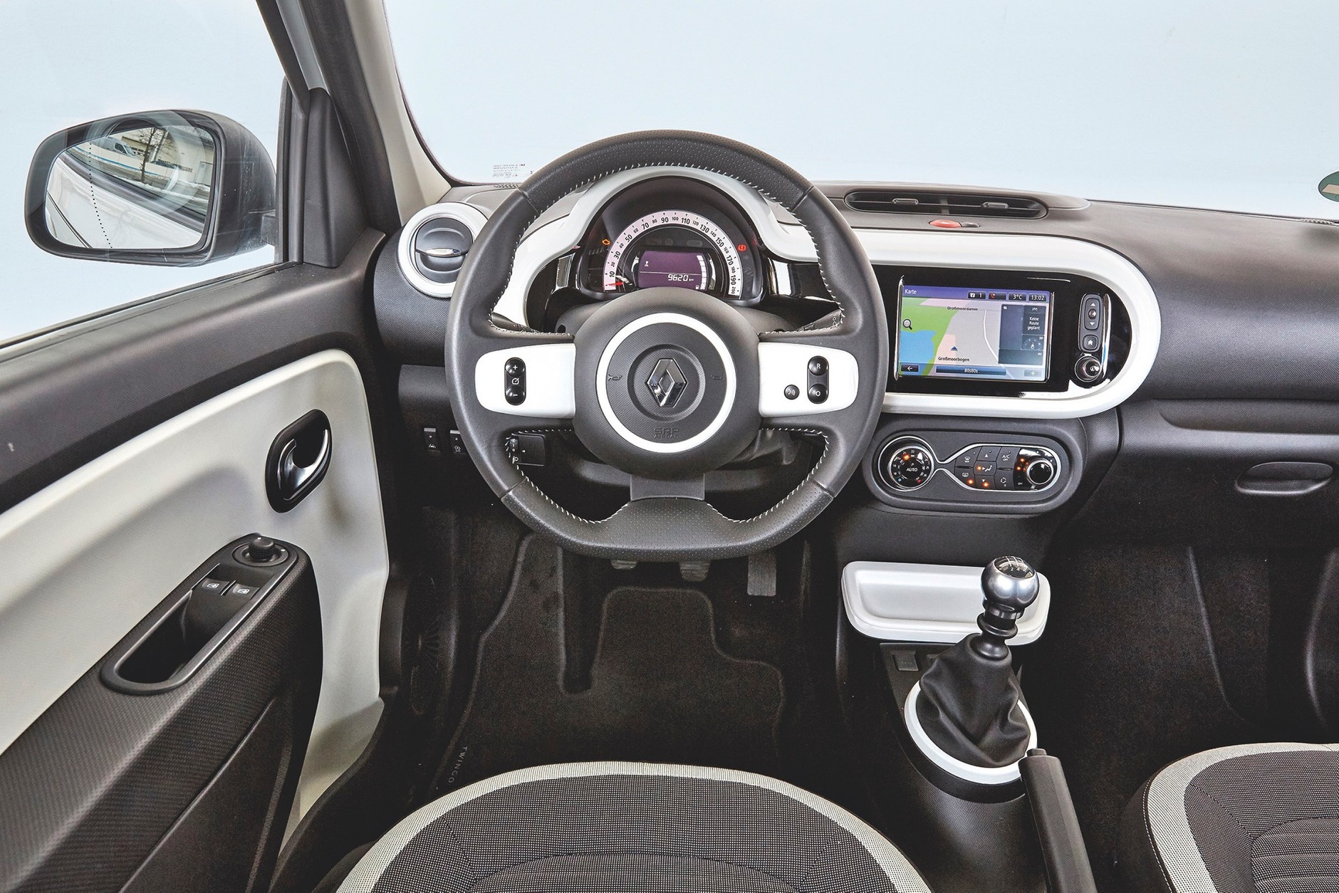 Porównanie: Hyundai i10 kontra Renault Twingo i VW Up!