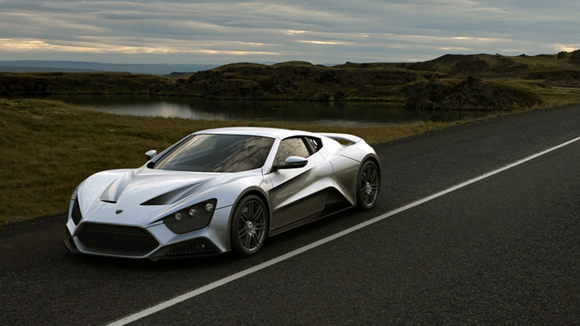 Zenvo ST1: Dánský supersport se stává realitou