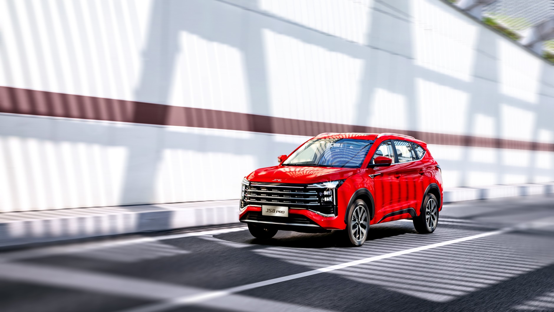 JAC JS8 PRO