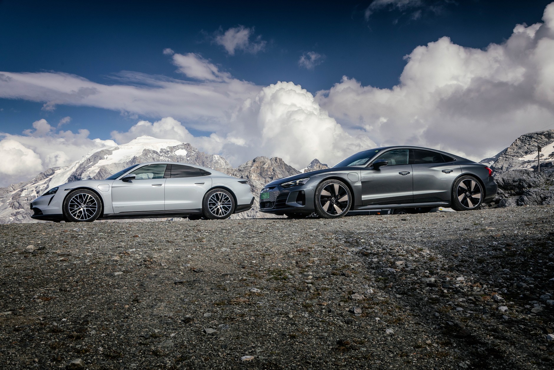 Elektromobilność Alpy Audi e-Tron S Audi e-Tron GT Porsche Taycan