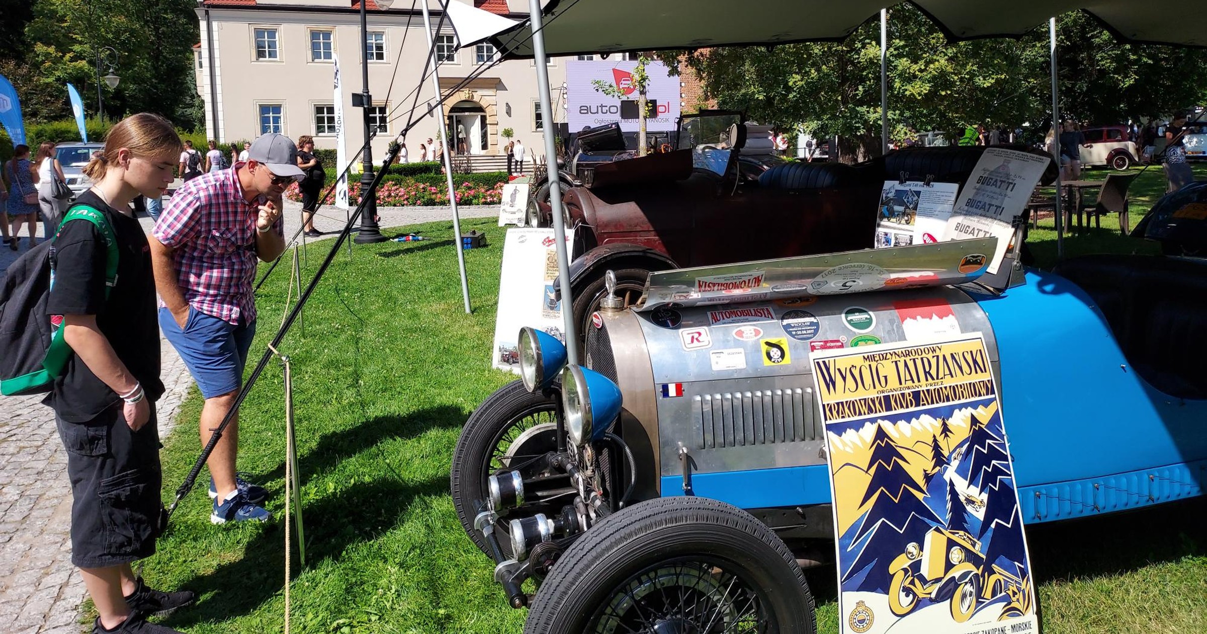 Klasyczne pojazdy na zamku Topacz 2024