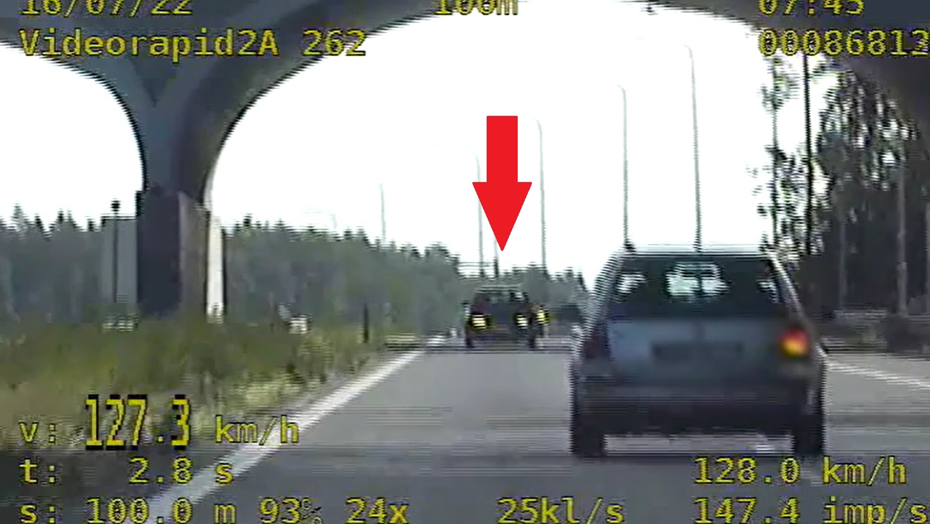 Starszy kierowca jechał pod prąd prosto na radiowóz grupy SPEED