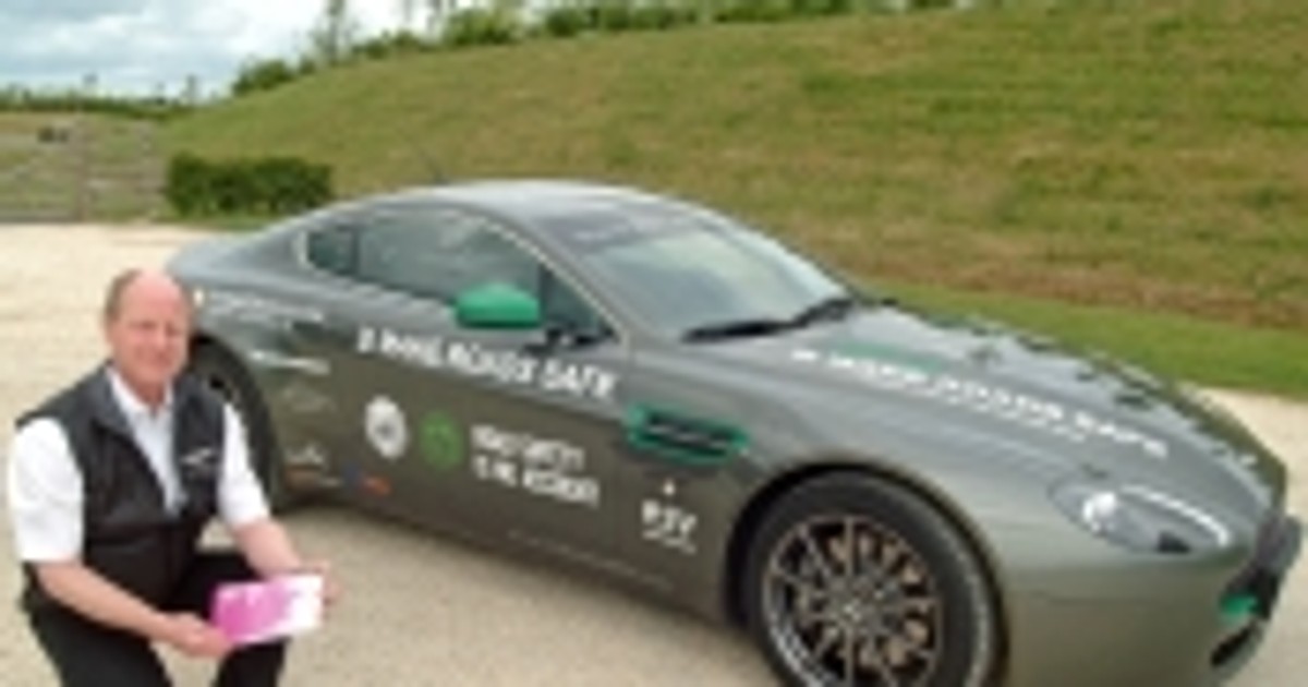 16 tys. km przez Azję Aston Martinem