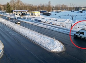 Białe dostawczaki już parkują przy przejściach. Oznaczają jedno - będą mandaty