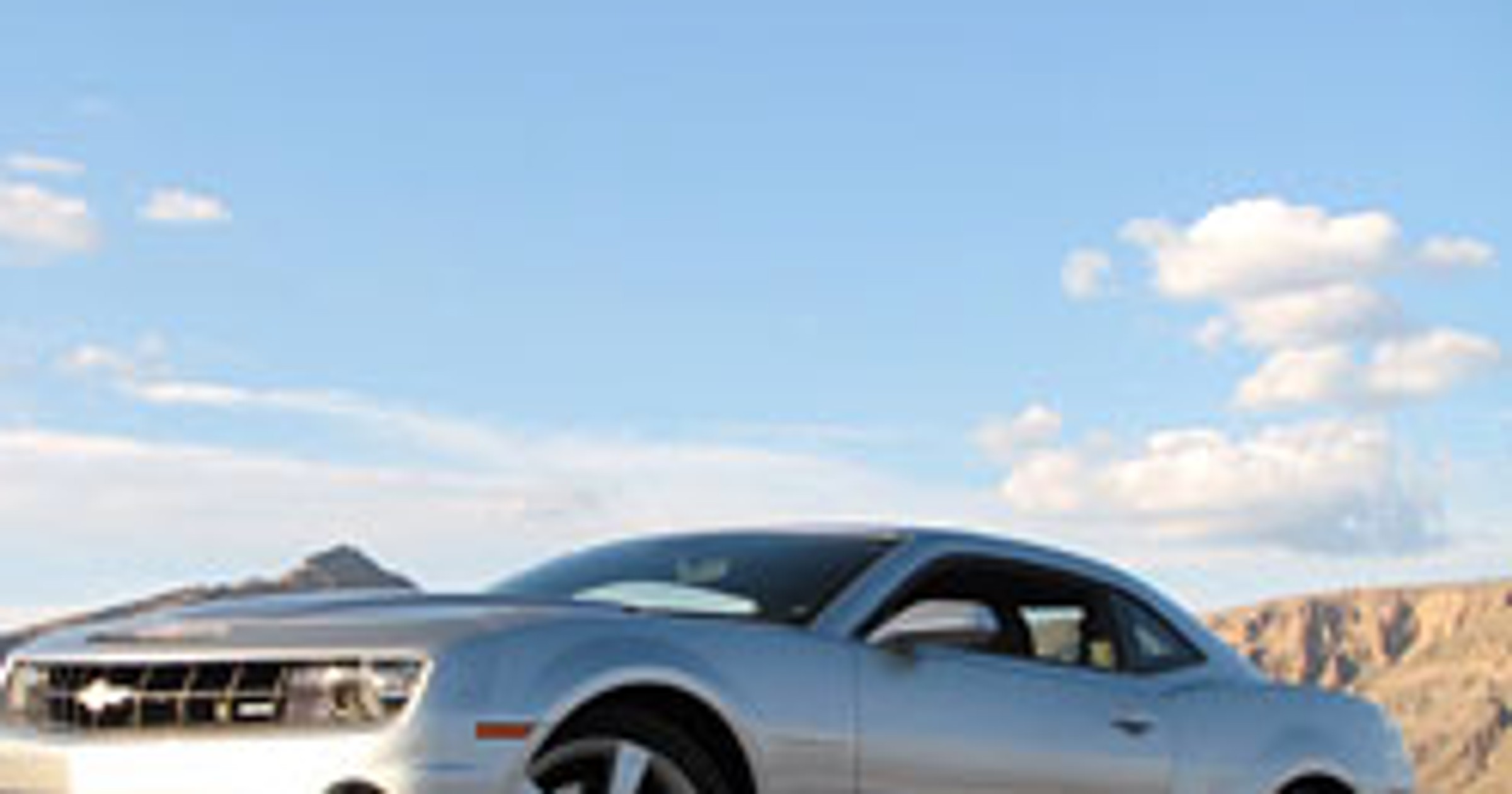 Chevrolet Camaro SS: zdjęcia najostrzejszej wersji
