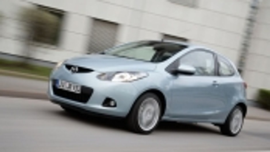 Mazda2: nowe wersje