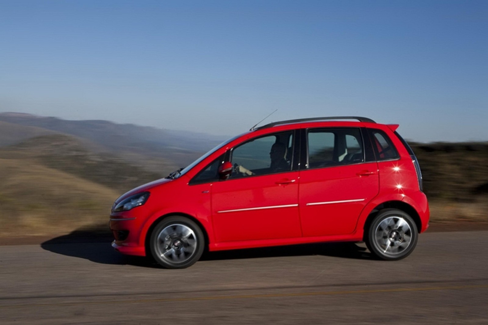 Fiat Idea odnowiony – kogo to obchodzi?