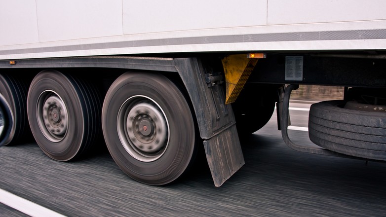 Ciężarówka w trasie