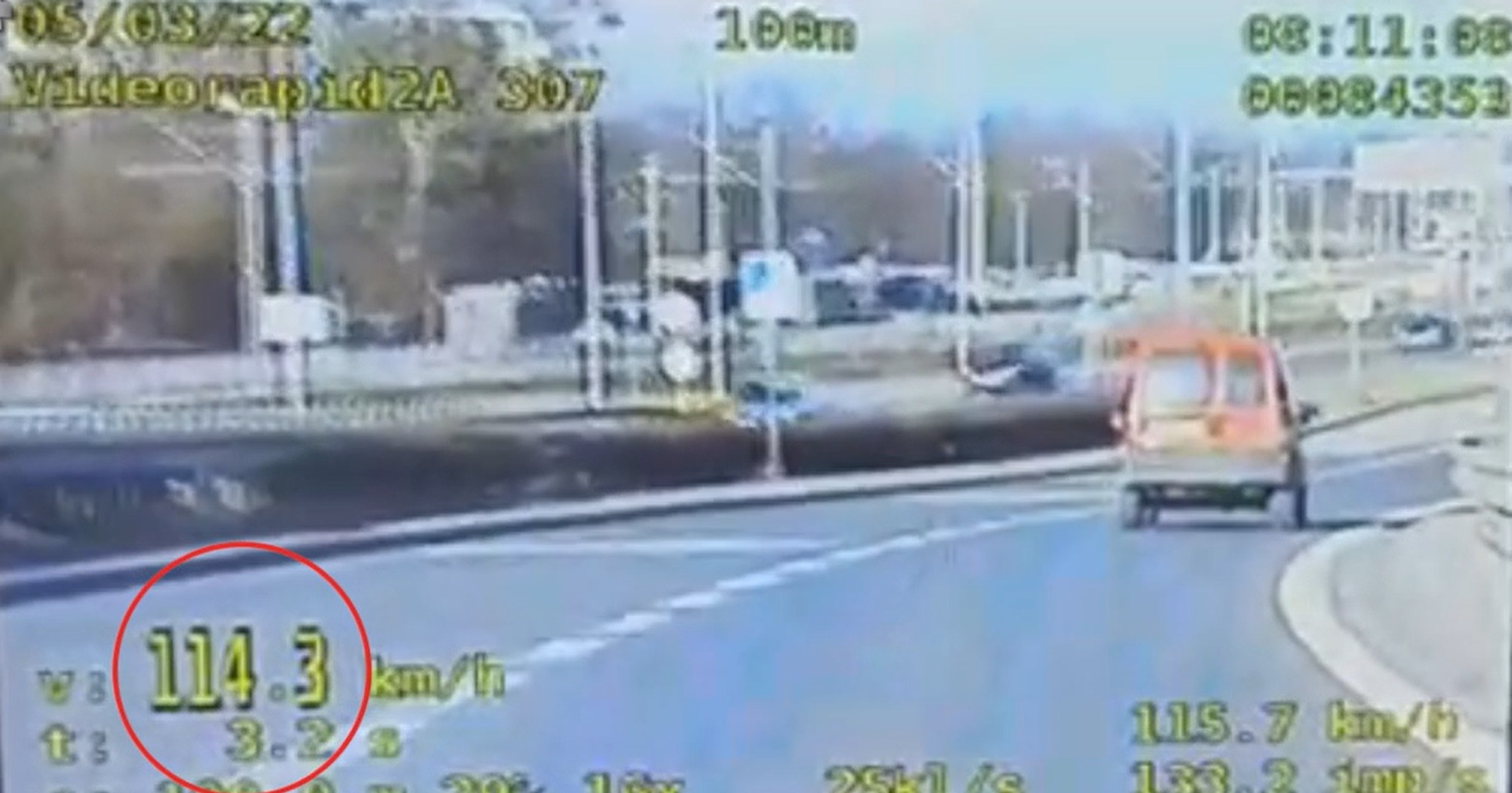 Kierowca Renault przekroczył w centrum Wrocławia prędkość aż o 74 km/h