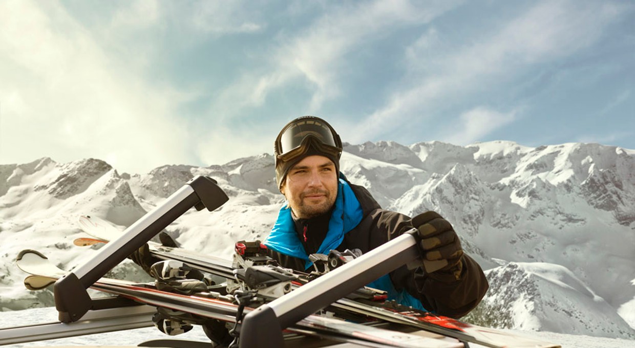 Najlepszy sposób na transport nart - polecane bagażniki dachowe