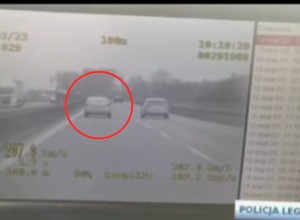 Jechał autostradą ponad 200 km na godz. Mandat może zaboleć