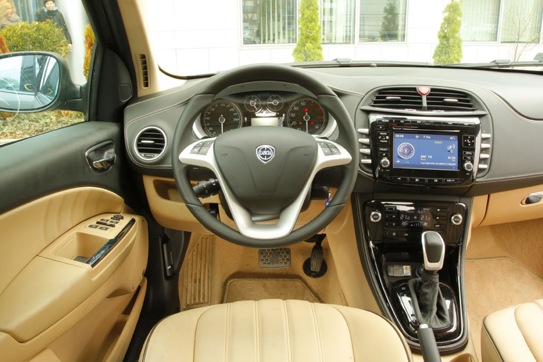 Lancia Delta: Kompakt dla indywidualistów