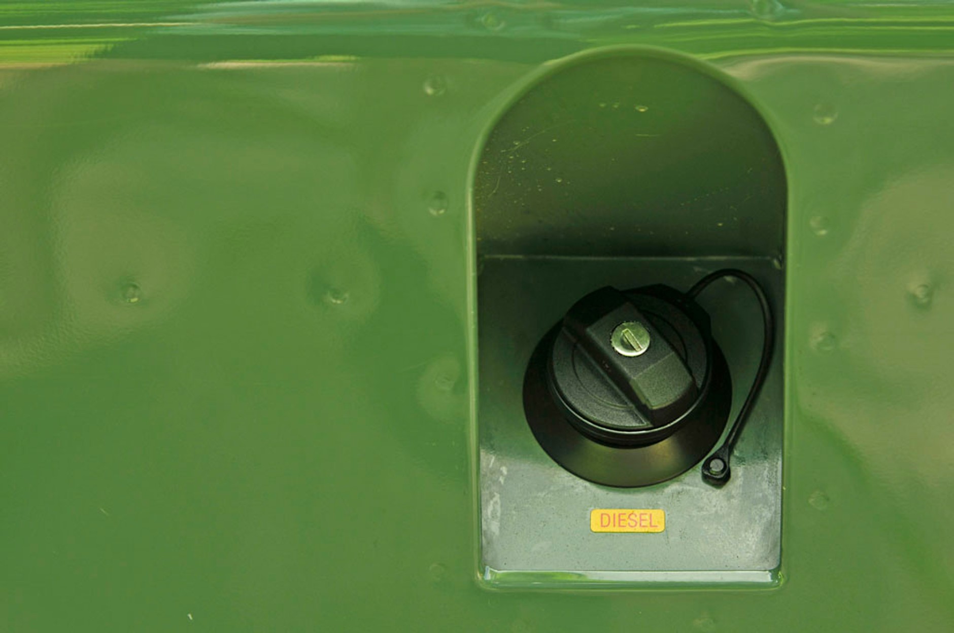 Garaż marzeń: Jaguar F-Type i Land Rover Defender - Brytyjscy łamacze serc