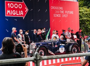 Mille Miglia 2021 wystartował