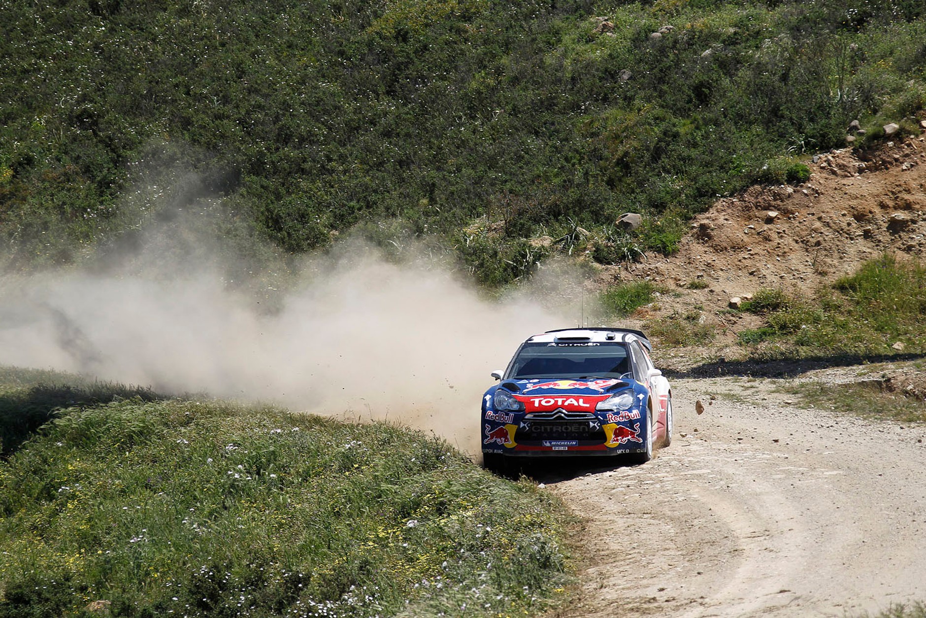 Rajd Włoch-Sardynia 2011: znów niezawodny Loeb (wyniki)