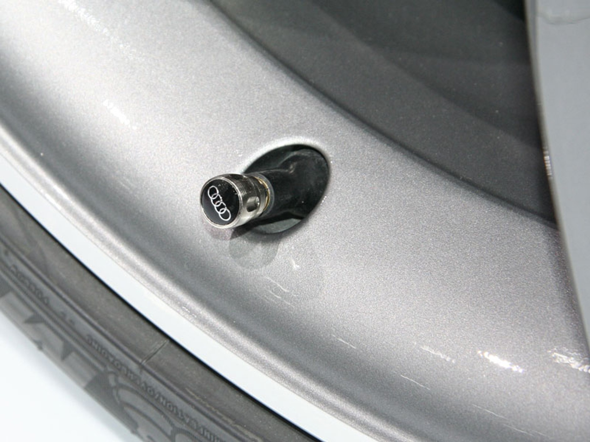 Genewa 2009: Audi TT-RS - fotogaleria