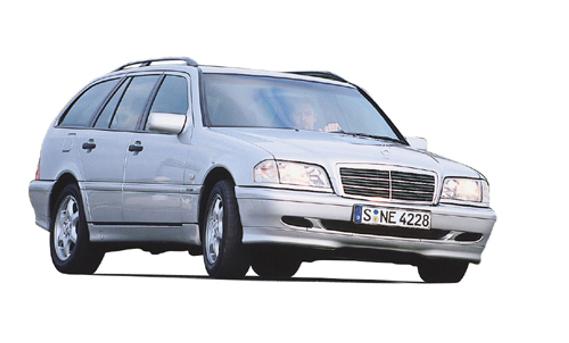 BMW serii 3 kontra Mercedes klasy C - Idea ta sama, charakter już nie