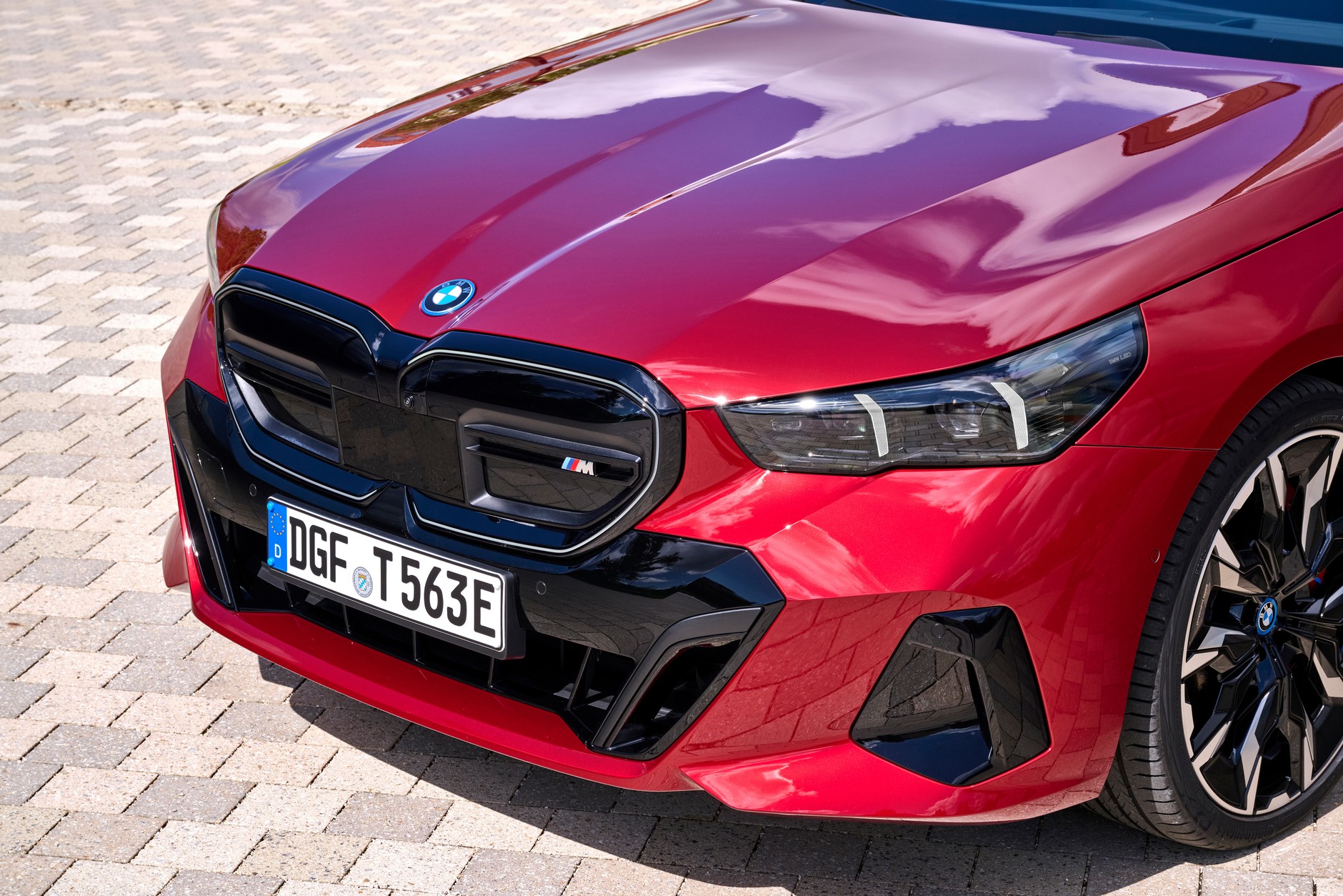 BMW i5 M60 xDrive Touring (2024)