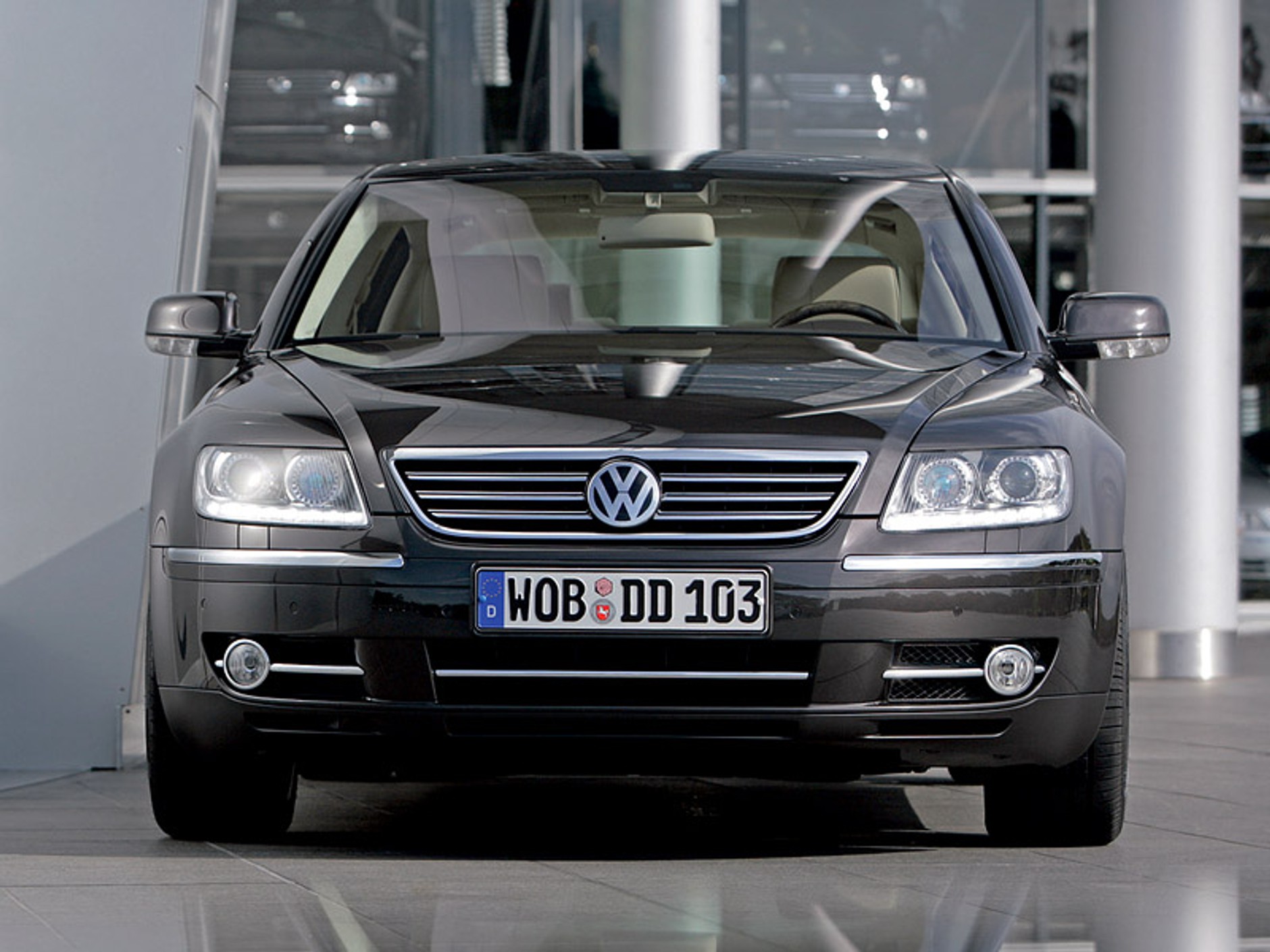 Paryż 2008: Volkswagen Phaeton – rok modelowy 2009