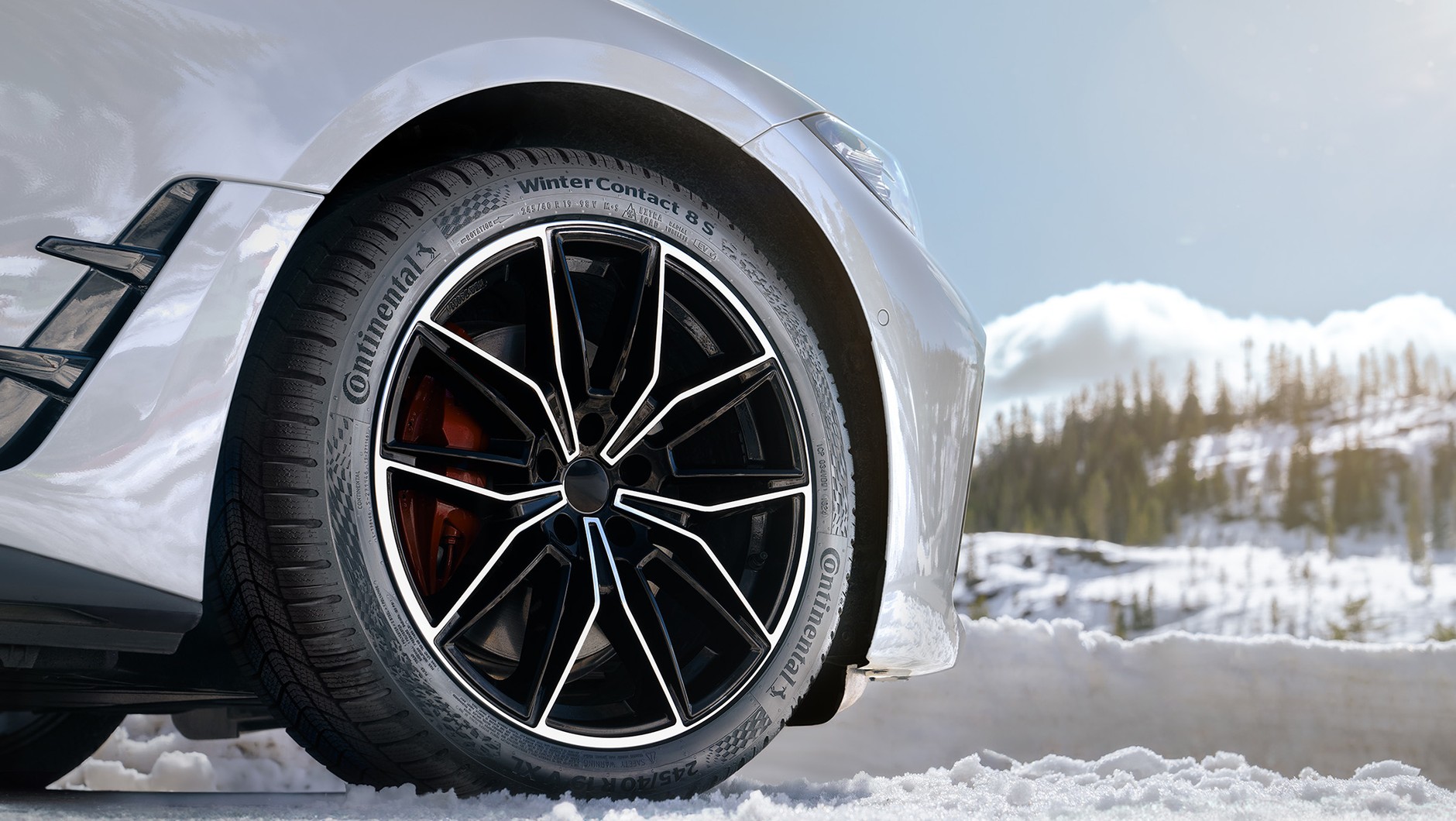 Nowa opona zimowa klasy premium: Continental WinterContact 8S. Po ogumienie z tej półki cenowej Polacy sięgają coraz chętniej.