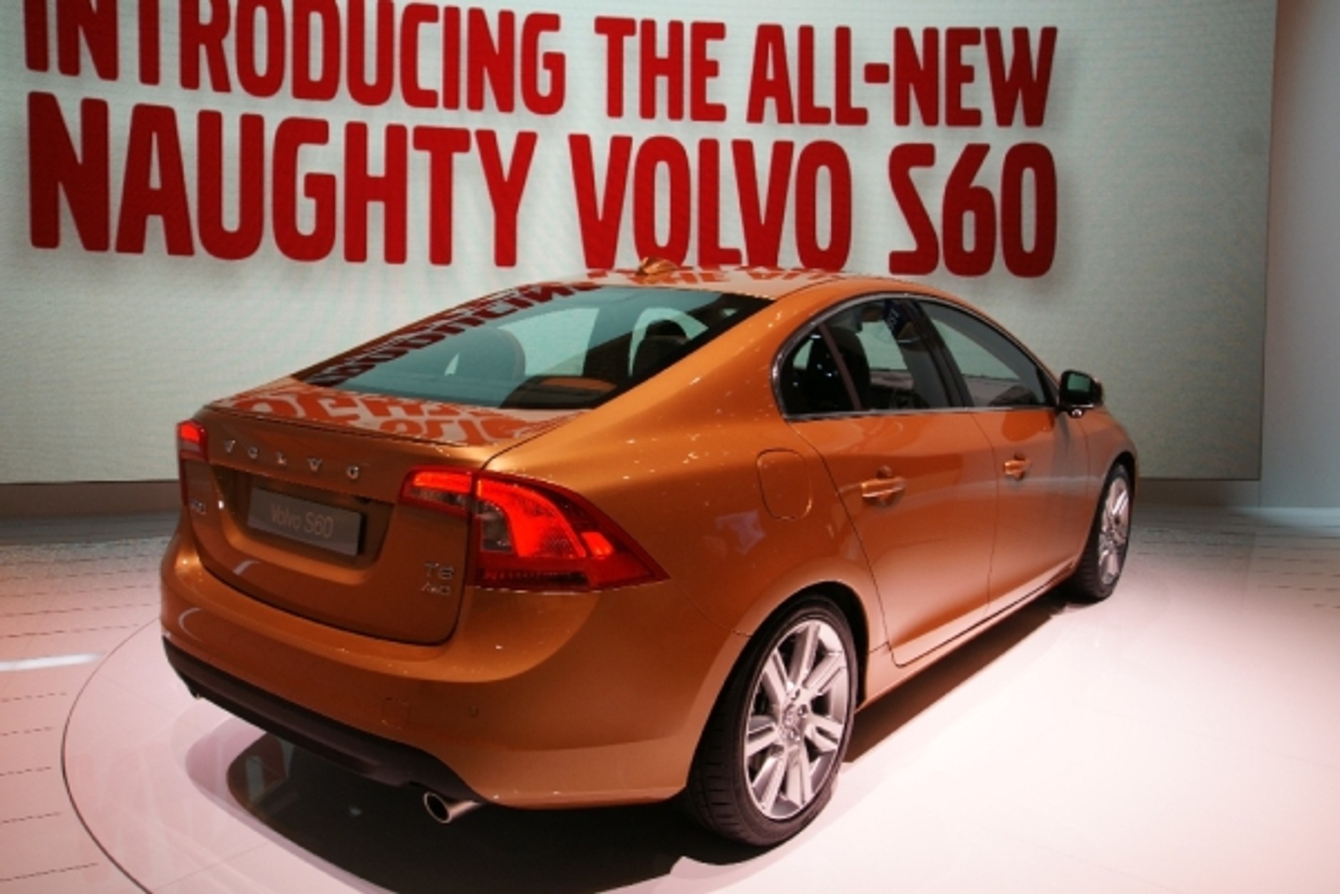 Genewa 2010: pierwszy dzień prasowy (galeria 2.)