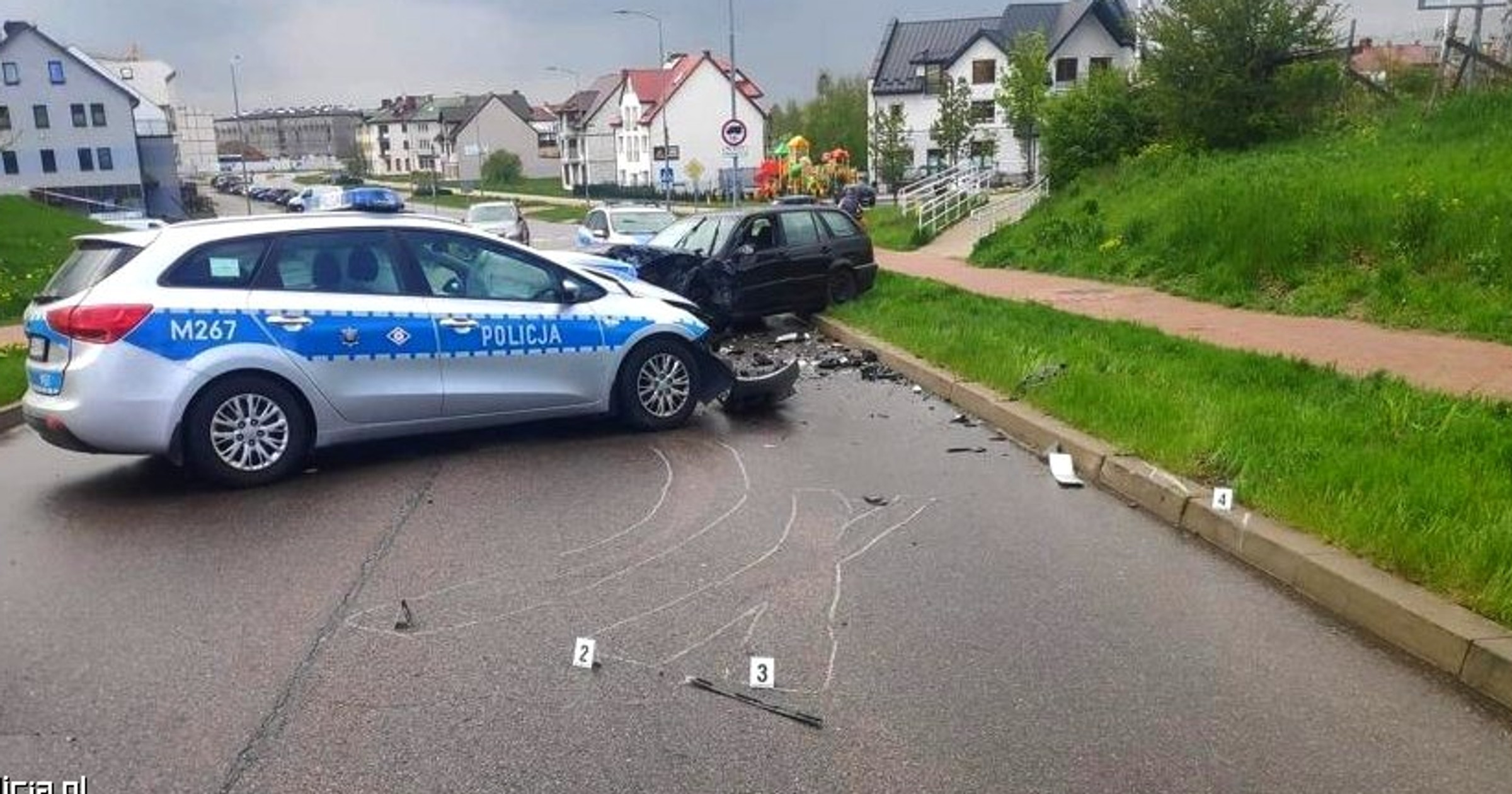 Policyjny pościg za kierowcą BMW 