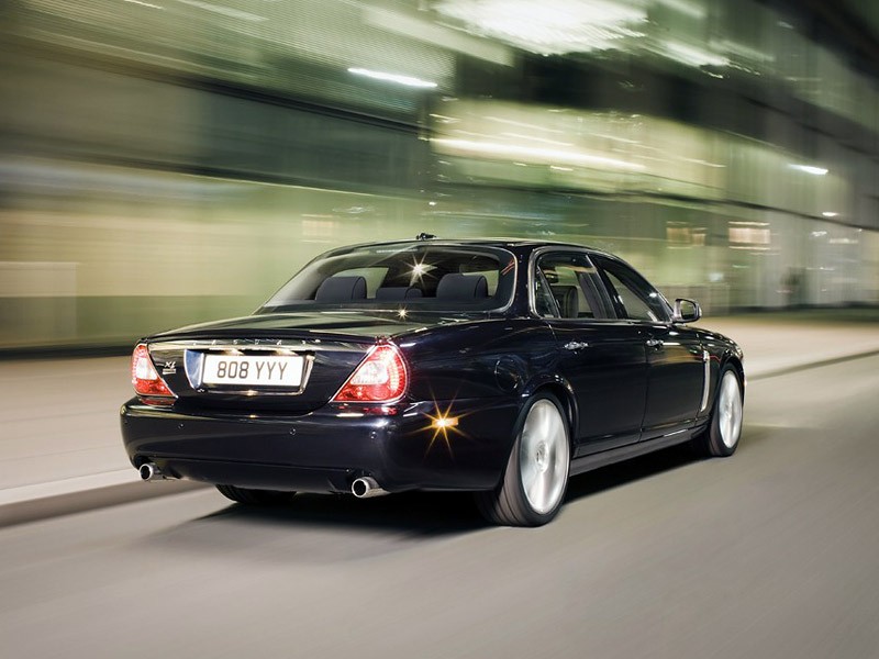 Jaguar XJ Portfolio: limitowana edycja z wysokoprężnym silnikiem