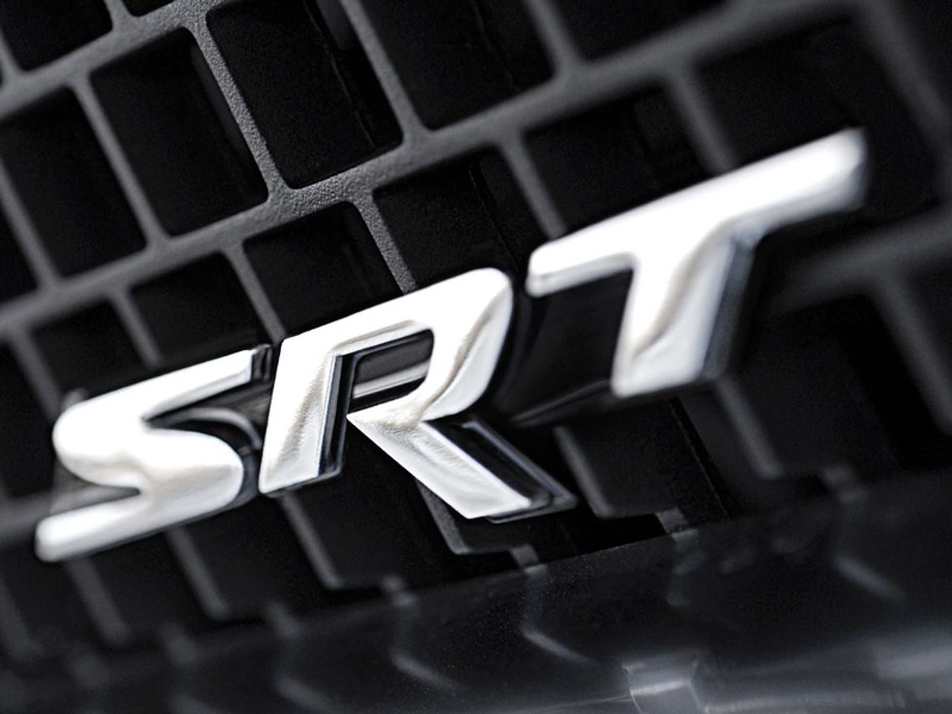 Chicago 2008: Dodge Challenger SRT8 w akcji (video)