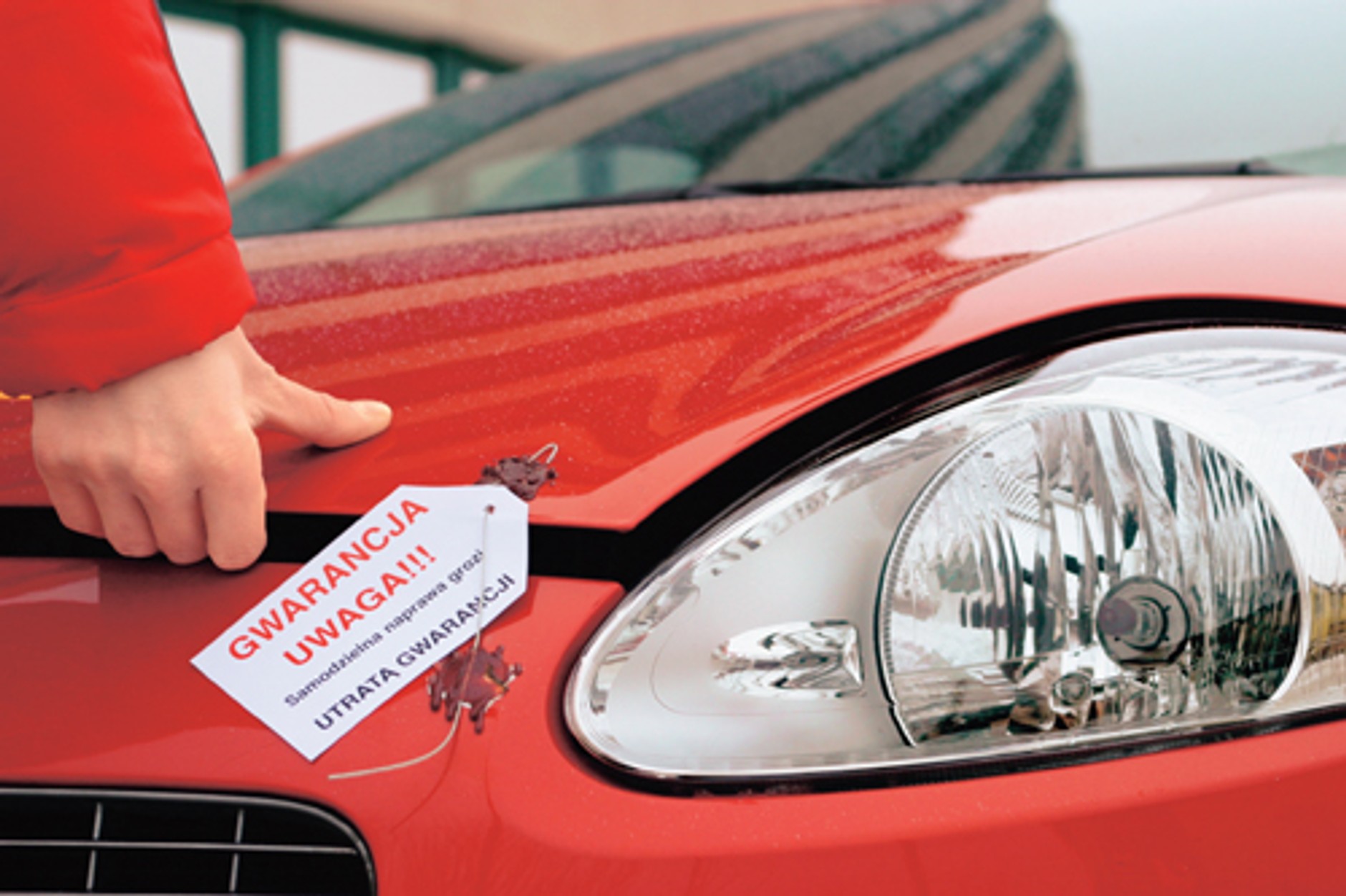 Czy naprawdę trzeba jechać do ASO? Spradzamy gdzie można zrobić przegląd gwarancyjny?