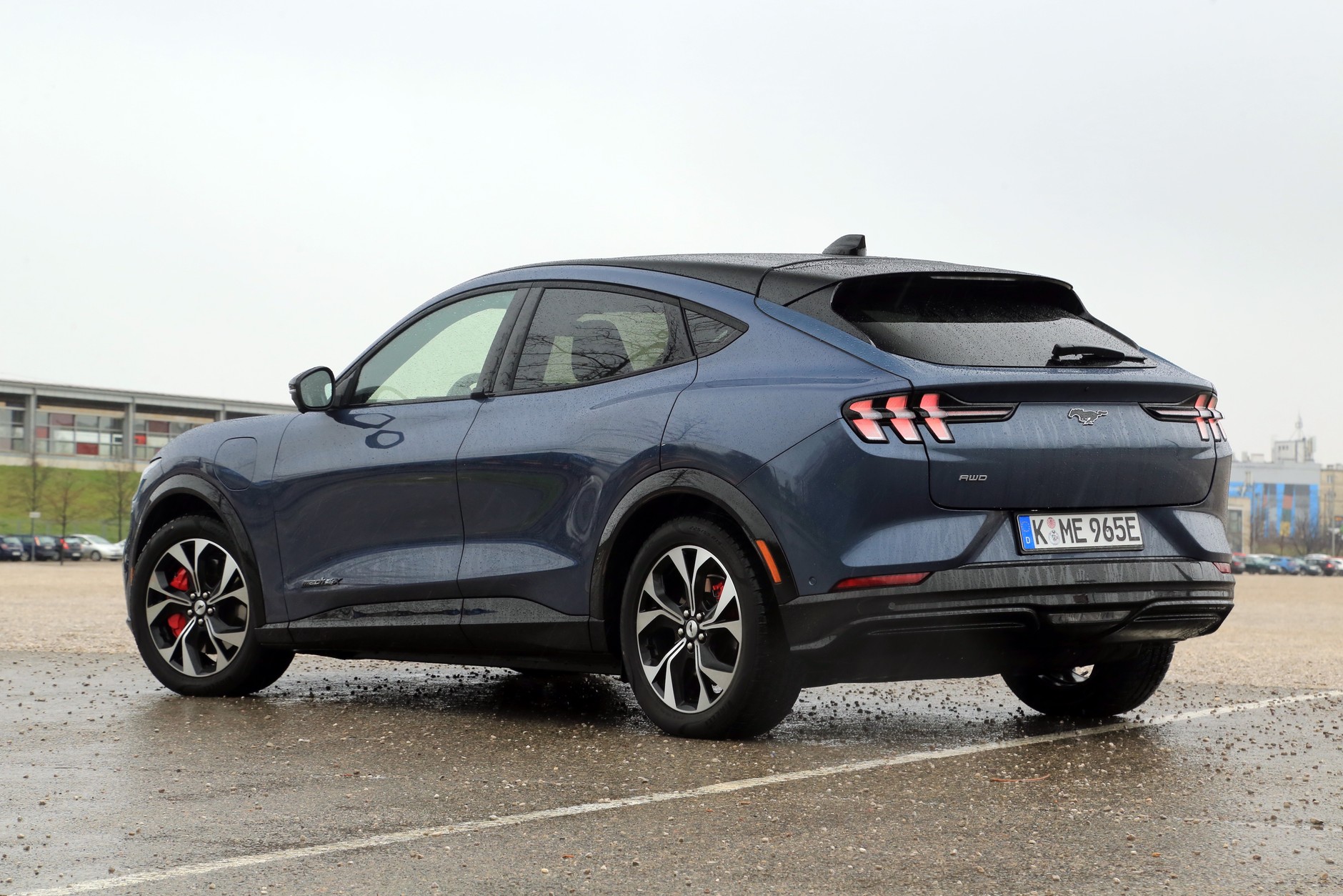 Ford Mustach Mach-E AWD 98 kWh