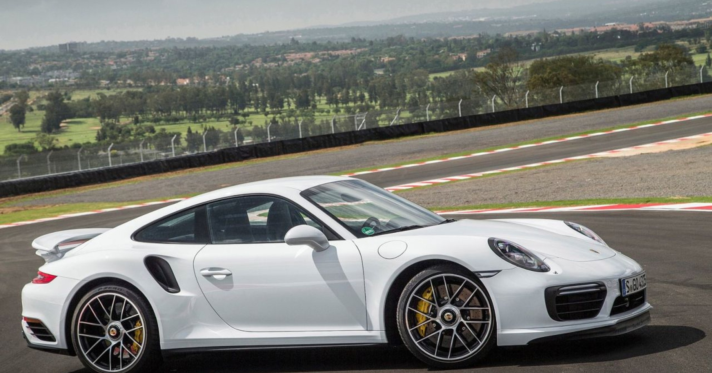 Porsche 911 Turbo S