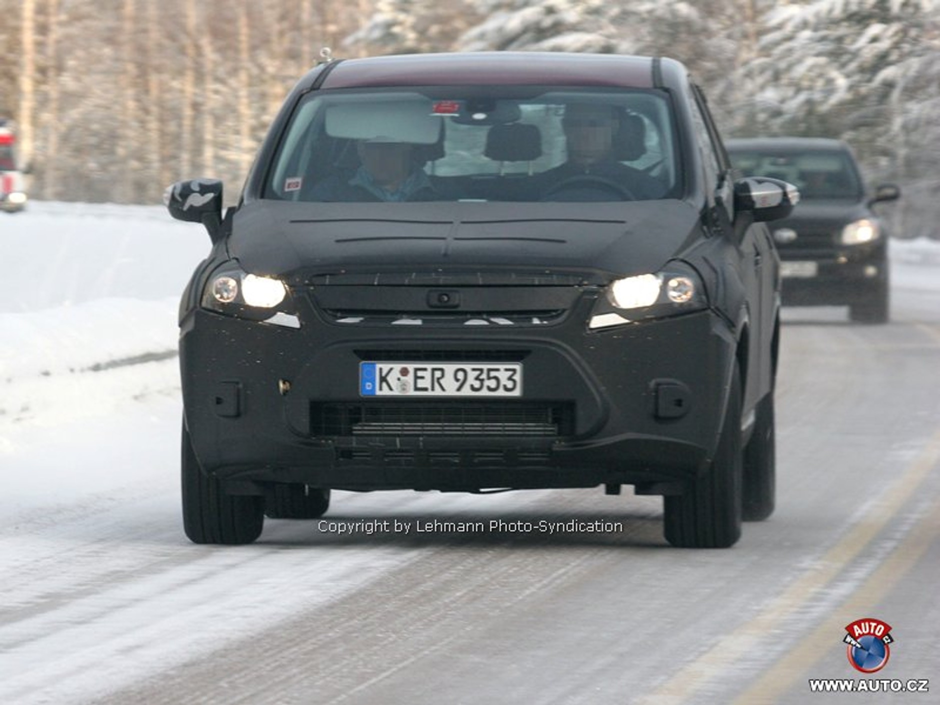 Zdjęcia szpiegowskie: Nowy SUV Forda 4x4