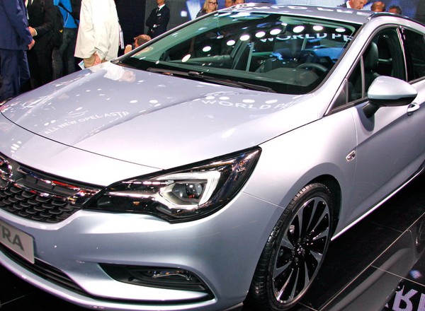 Frankfurt 2015: premiera nowego Opla Astra
