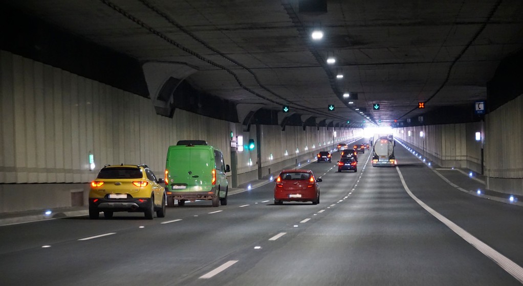 Najdłuższy tunel drogowy w Polsce: na drodze S2 pod Ursynowem w Warszawie