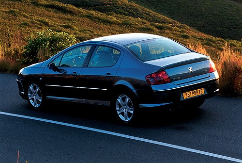 Peugeot 407 - pierwsza odsłona
