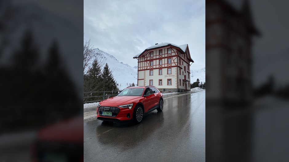 Audi e-tron