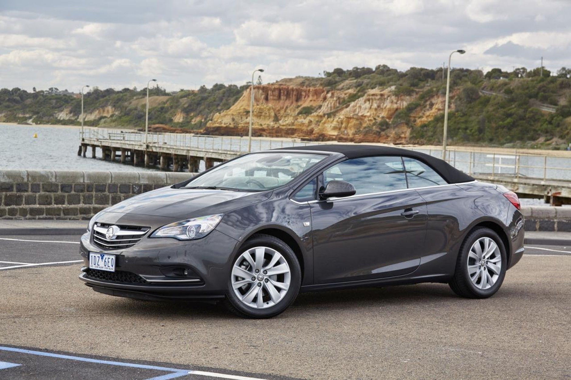 Holden Cascada