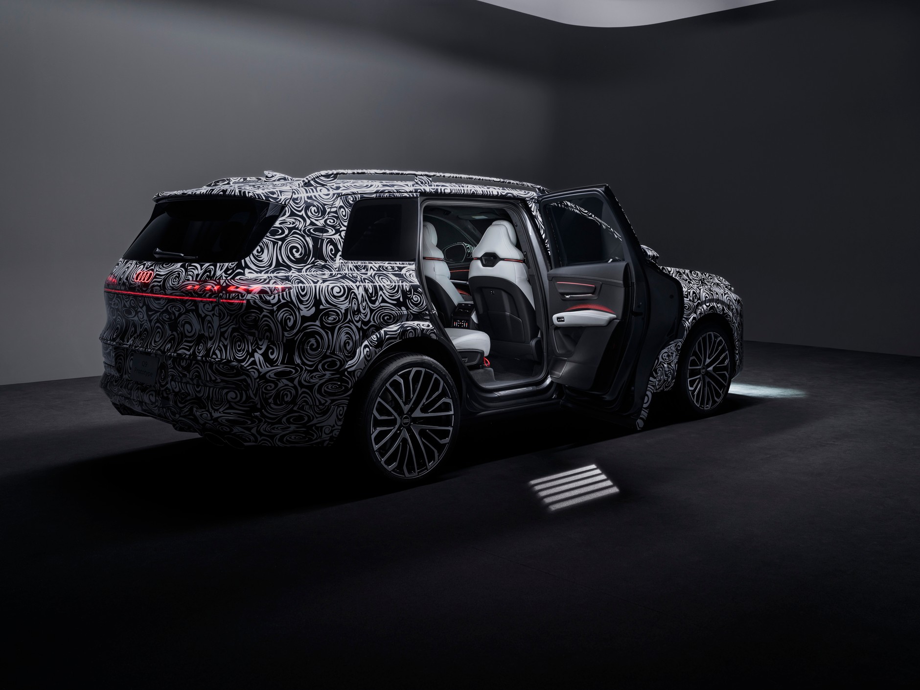 Prototypowe Audi Q9