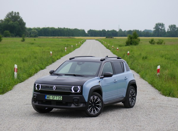 Jeździłem nowym Renault 4. Francuzom znów udało się to, co nam nie wyszło z Polonezem i Syreną