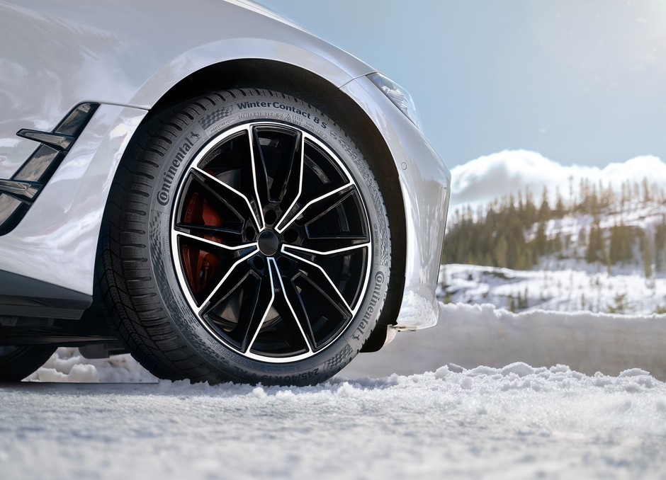 Nowa opona zimowa klasy premium: Continental WinterContact 8S. Po ogumienie z tej półki cenowej Polacy sięgają coraz chętniej.