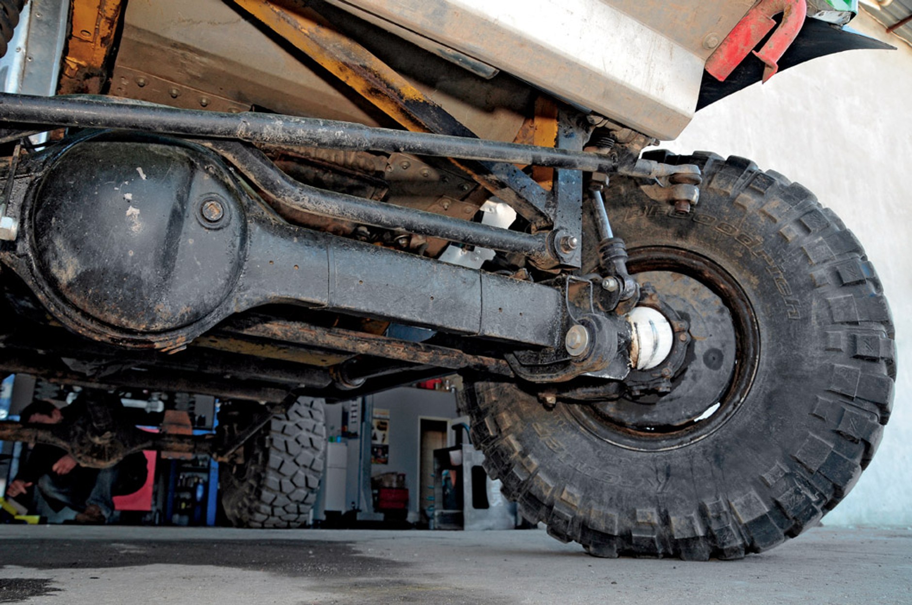 Nissan Patrol teamu Hot Wheels