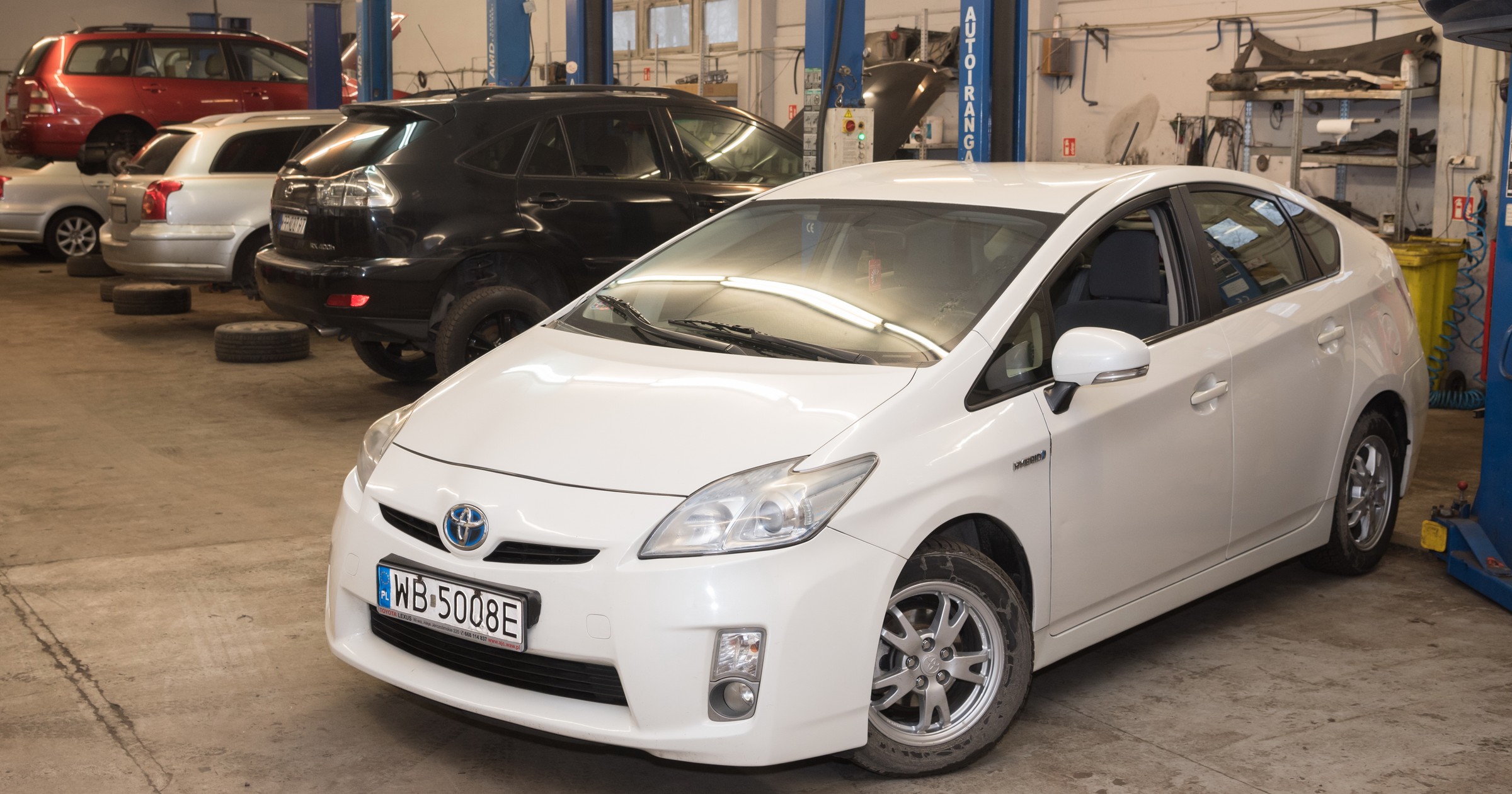 Prius pomiędzy przeglądami rzadko odwiedza serwis.