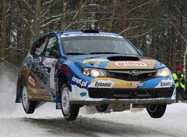 Mocny skok LOTOS - Subaru Poland Rally Team