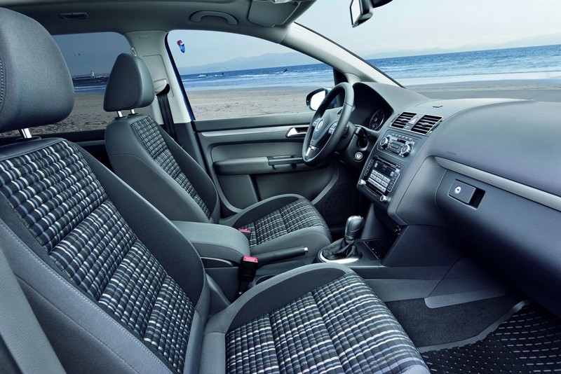 Volkswagen CrossTouran - właściwie dla kogo on jest?