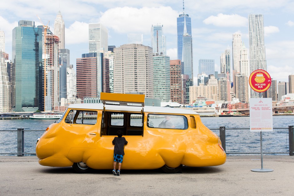 Hot Dog Bus