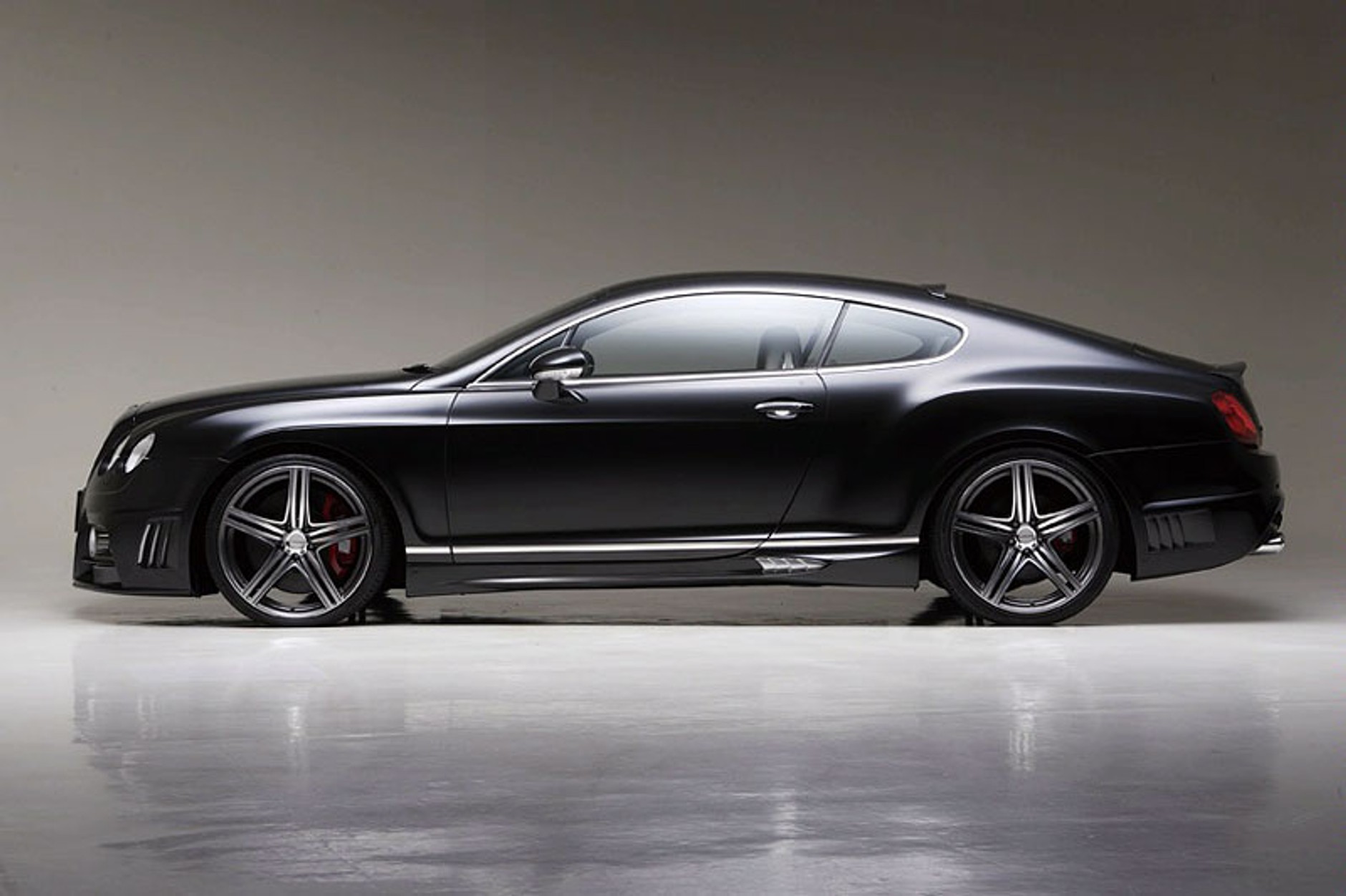 Wald International Bentley Continental GT Sports Line Black Bison